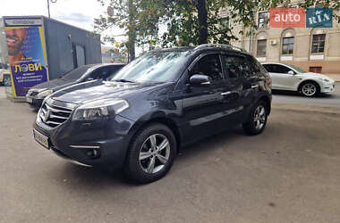 Внедорожник / Кроссовер Renault Koleos 2012 в 