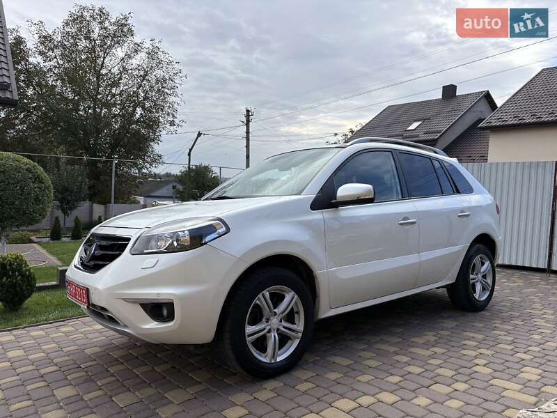 Внедорожник / Кроссовер Renault Koleos 2012 в 