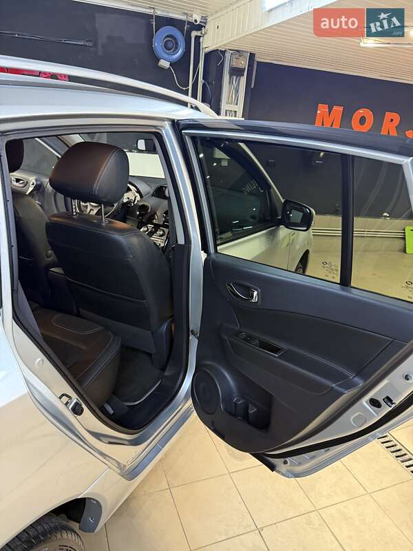 Внедорожник / Кроссовер Renault Koleos 2014 в Владимире фото 11 Внедорожник / Кроссовер Renault Koleos 2014 в Владимире