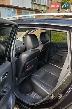 Внедорожник / Кроссовер Renault Koleos 2011 в 