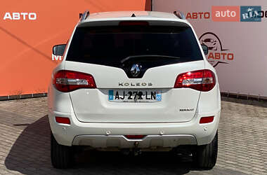 Позашляховик / Кросовер Renault Koleos 2010 в  фото 5 Позашляховик / Кросовер Renault Koleos 2010 в