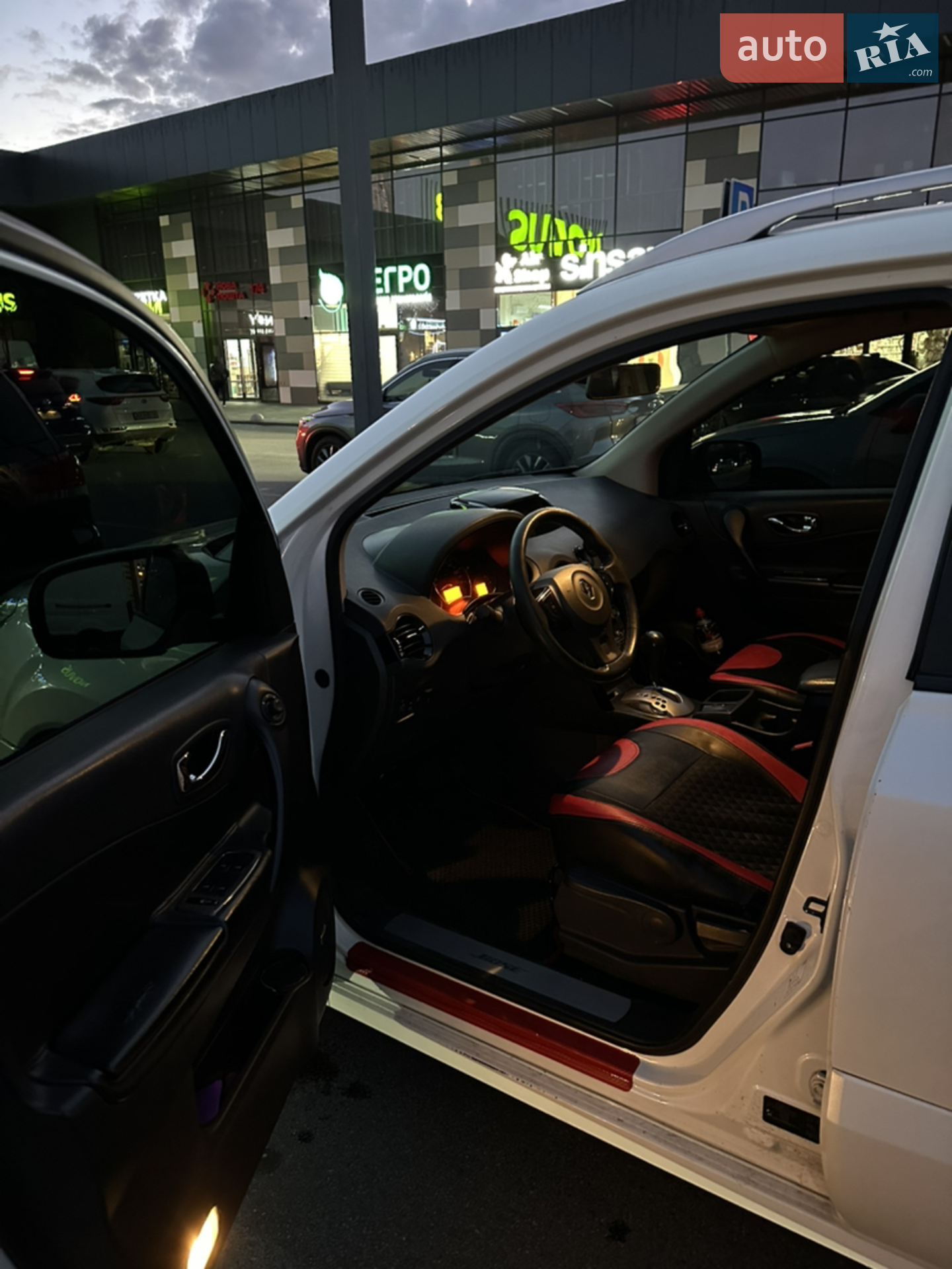 2010 Renault Koleos - мініатюра 11