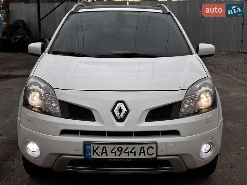 Внедорожник / Кроссовер Renault Koleos 2011 в Киеве