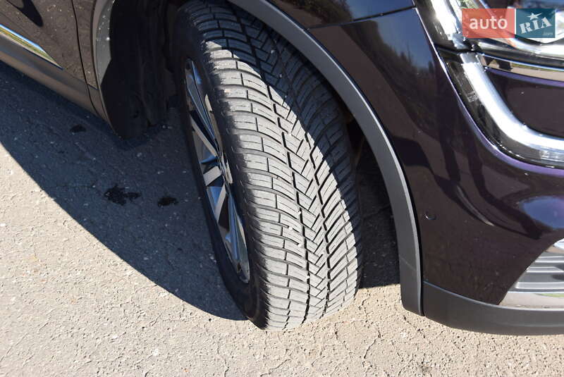 Позашляховик / Кросовер Renault Koleos 2020 в Миколаєві