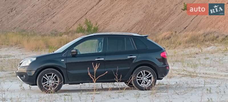 Позашляховик / Кросовер Renault Koleos 2011 в Олександрії