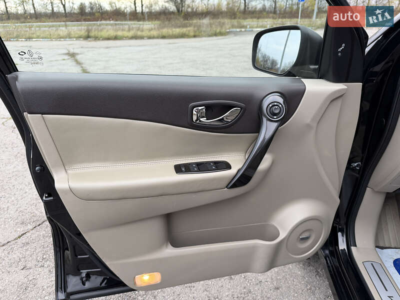 Позашляховик / Кросовер Renault Koleos 2014 в Радивиліві