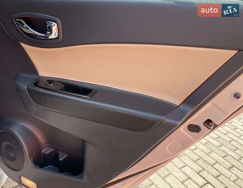 Внедорожник / Кроссовер Renault Koleos 2010 в Ровно