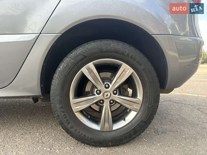 Позашляховик / Кросовер Renault Koleos 2009 в Кривому Розі