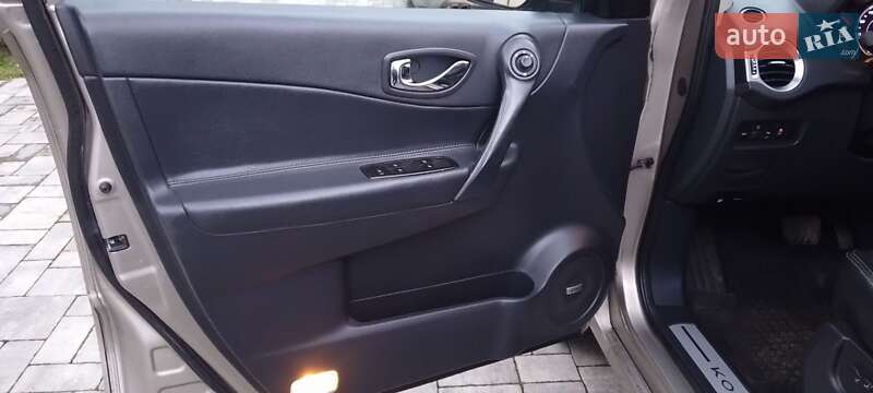 Внедорожник / Кроссовер Renault Koleos 2014 в Косове