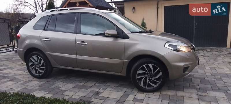 Внедорожник / Кроссовер Renault Koleos 2014 в Косове