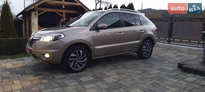 Внедорожник / Кроссовер Renault Koleos 2014 в Косове