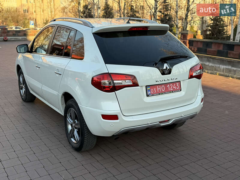Внедорожник / Кроссовер Renault Koleos 2012 в Ровно