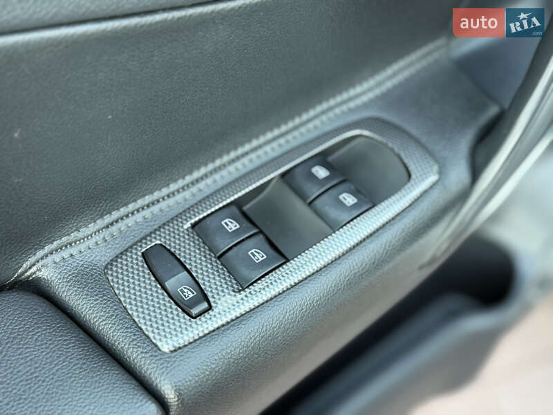 Внедорожник / Кроссовер Renault Koleos 2012 в Ровно