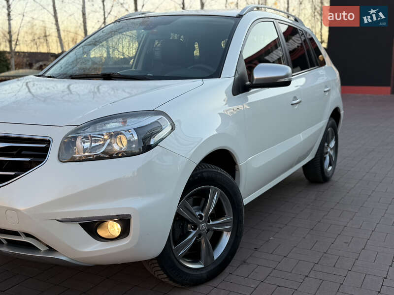 Внедорожник / Кроссовер Renault Koleos 2012 в Ровно