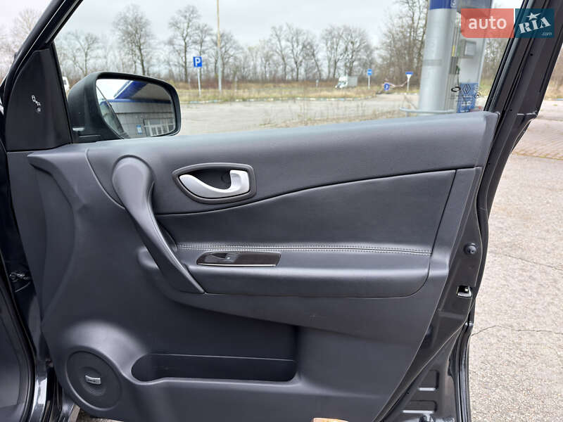 Позашляховик / Кросовер Renault Koleos 2014 в Радивиліві фото 37 Позашляховик / Кросовер Renault Koleos 2014 в Радивиліві