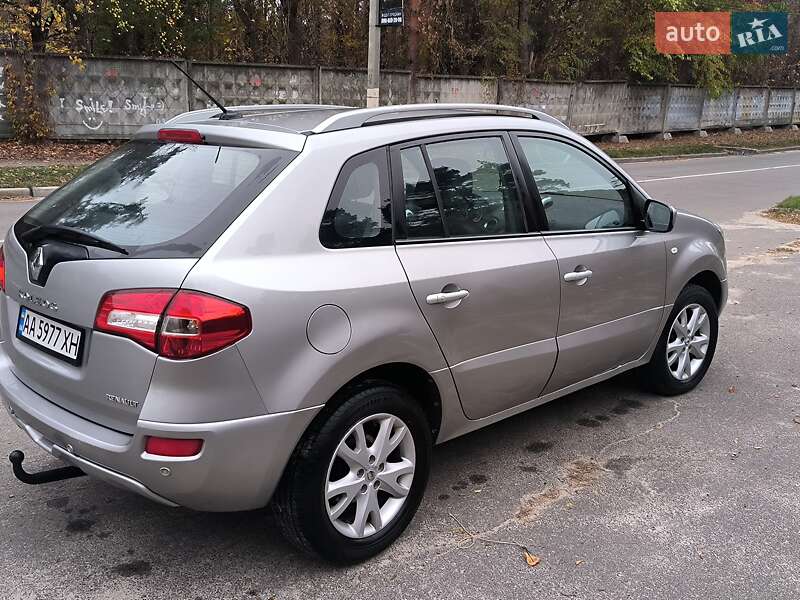 Позашляховик / Кросовер Renault Koleos 2008 в Києві