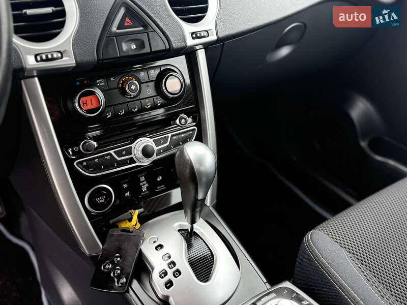 Внедорожник / Кроссовер Renault Koleos 2012 в Ровно