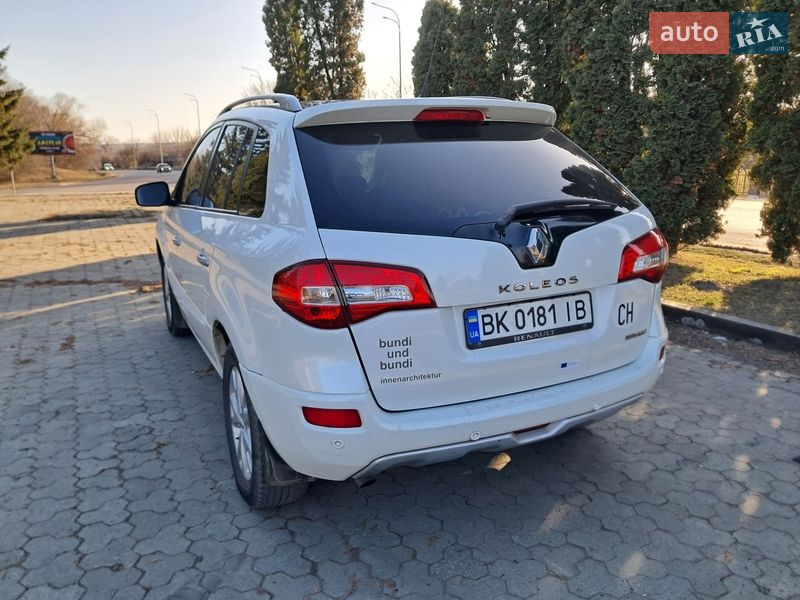 Внедорожник / Кроссовер Renault Koleos 2010 в Дубно