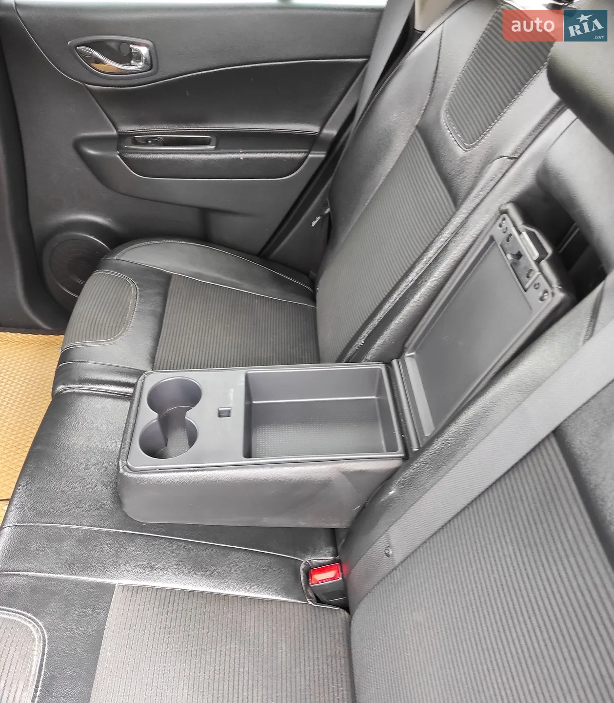 2010 Renault Koleos - мініатюра 17