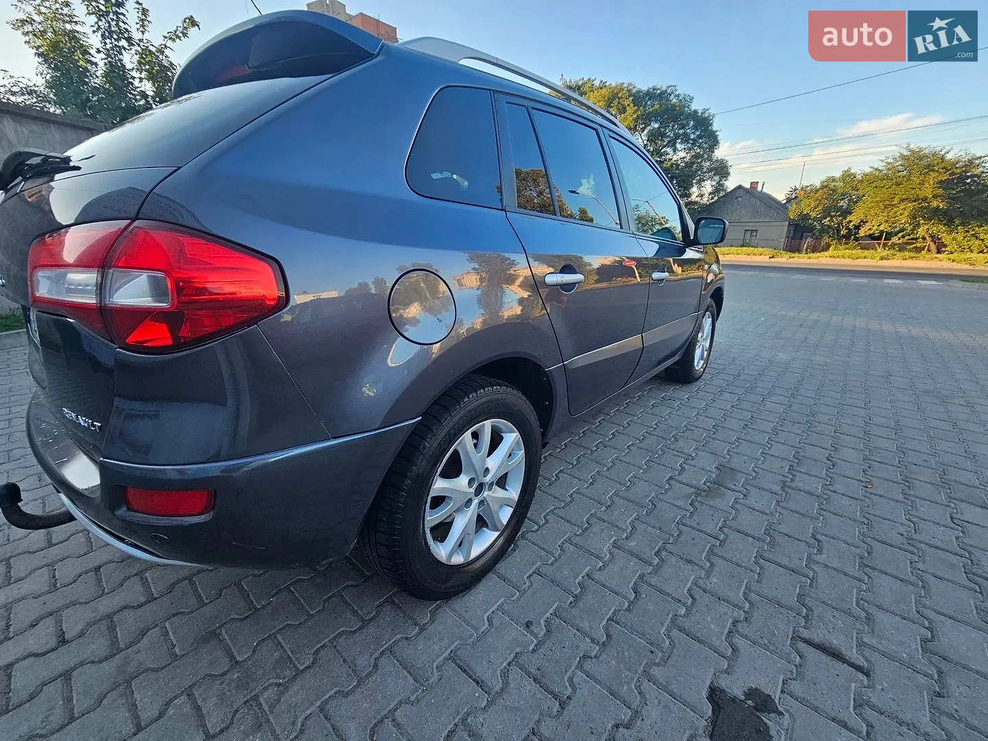 2010 Renault Koleos - мініатюра 2