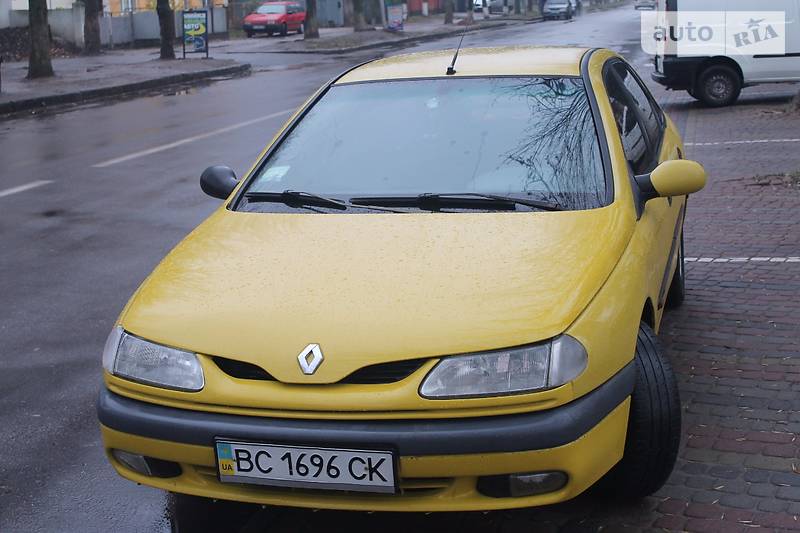 Хэтчбек Renault Laguna 1996 в Львове