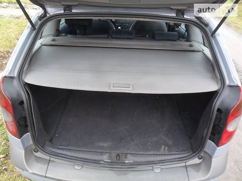 Універсал Renault Laguna 2002 в Чопі