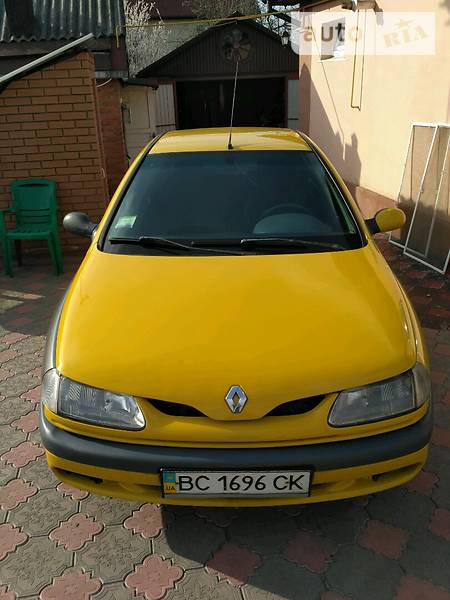 Renault Laguna 1996 года