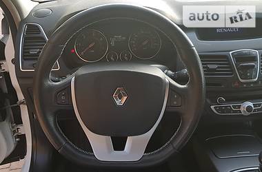 Седан Renault Laguna 2015 в 