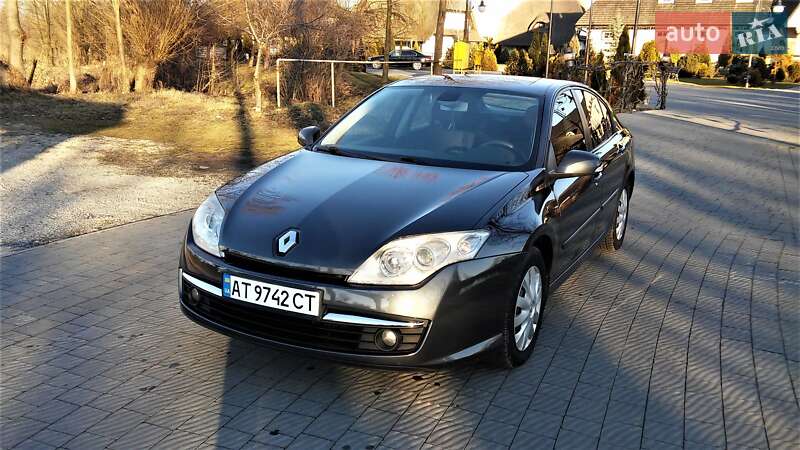 Хэтчбек Renault Laguna 2009 в Ивано-Франковске