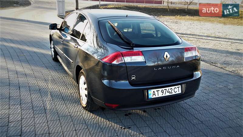 Хэтчбек Renault Laguna 2009 в Ивано-Франковске