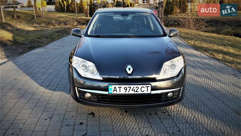 Хэтчбек Renault Laguna 2009 в Ивано-Франковске