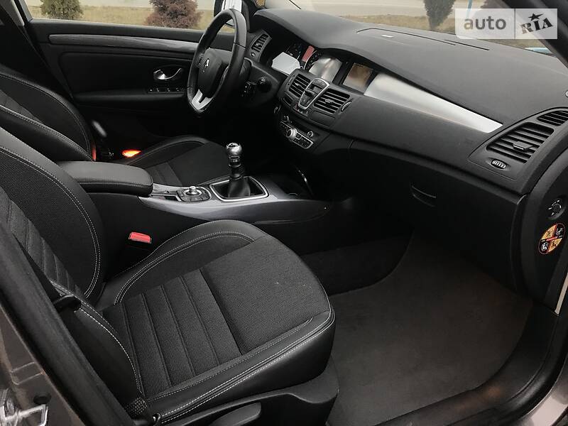 Хетчбек Renault Laguna 2010 в Івано-Франківську
