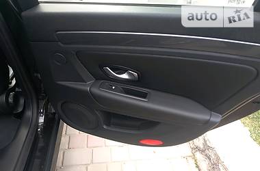 Хетчбек Renault Laguna 2009 в 