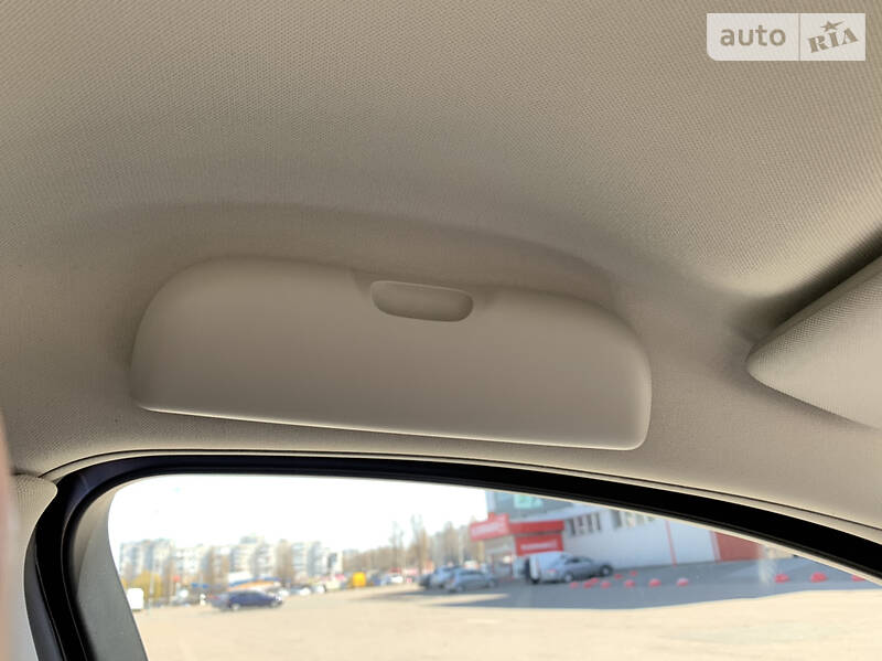 Ліфтбек Renault Laguna 2013 в Києві