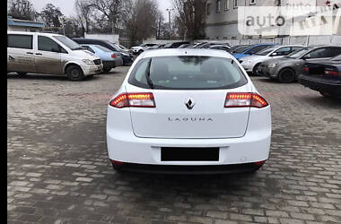 Хетчбек Renault Laguna 2012 в 