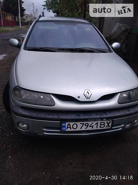 Універсал Renault Laguna 2000 в Хусті