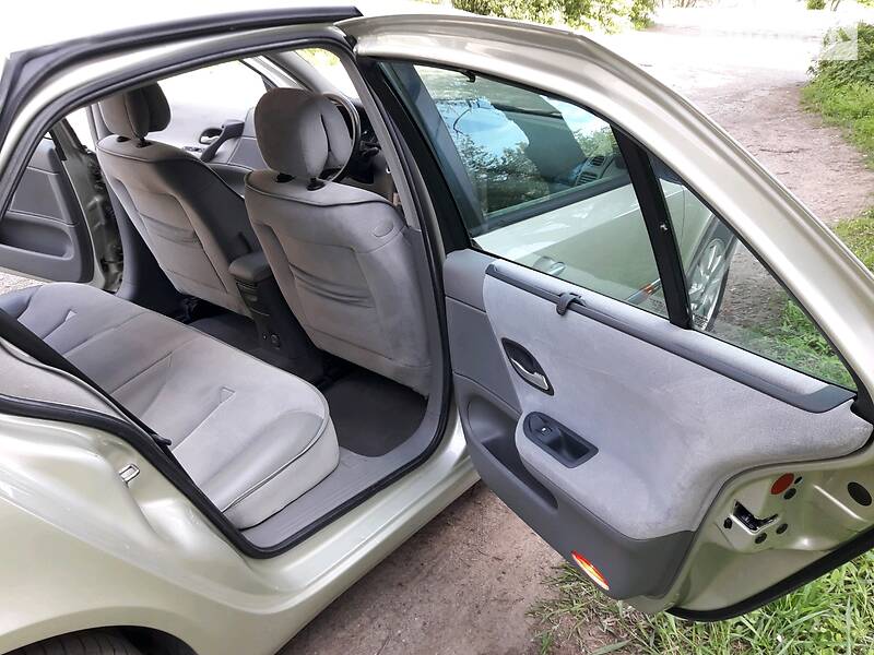 Хетчбек Renault Laguna 2002 в Полтаві фото 62 Хетчбек Renault Laguna 2002 в Полтаві
