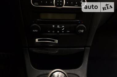Хетчбек Renault Laguna 2007 в 