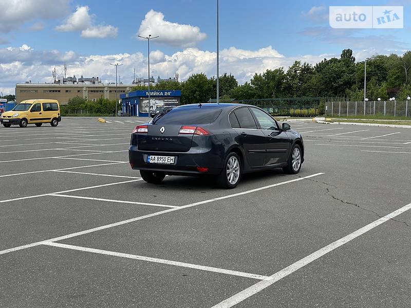 Хетчбек Renault Laguna 2011 в Києві