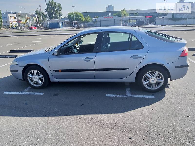 Renault Laguna