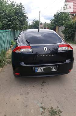 Хэтчбек Renault Laguna 2008 в Смеле