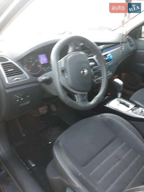 Універсал Renault Laguna 2011 в Золотоноші