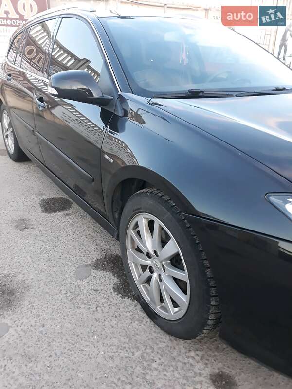 Універсал Renault Laguna 2011 в Золотоноші