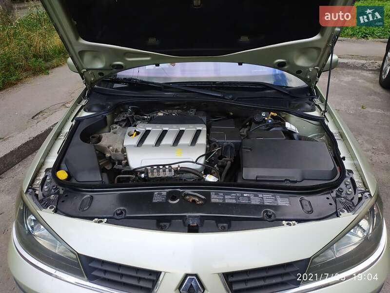 Универсал Renault Laguna 2006 в Львове