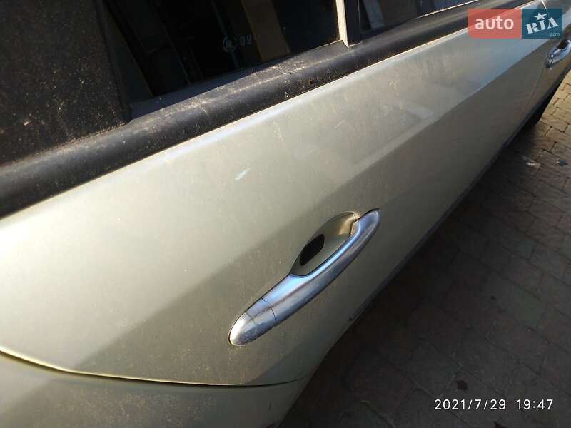 Универсал Renault Laguna 2006 в Львове