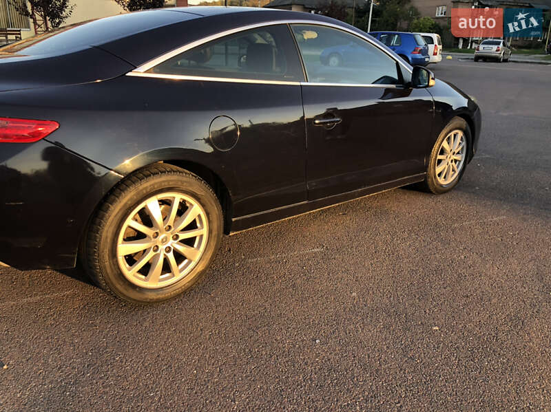 Купе Renault Laguna 2009 в Тячеві