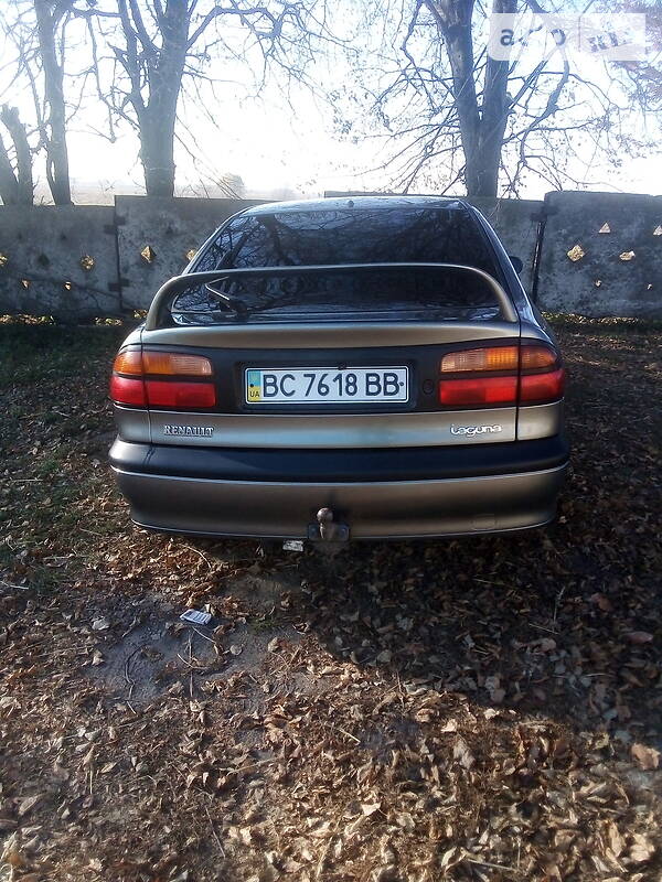 Лифтбек Renault Laguna 1999 в Радехове фото 10 Лифтбек Renault Laguna 1999 в Радехове