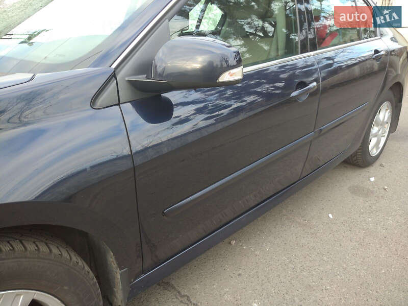 Хэтчбек Renault Laguna 2007 в Киеве