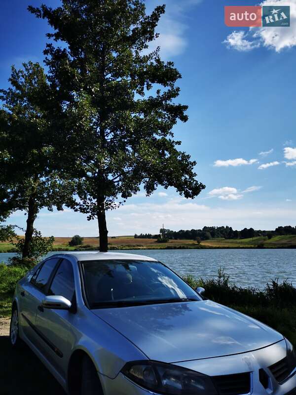 Лифтбек Renault Laguna 2005 в Ровно