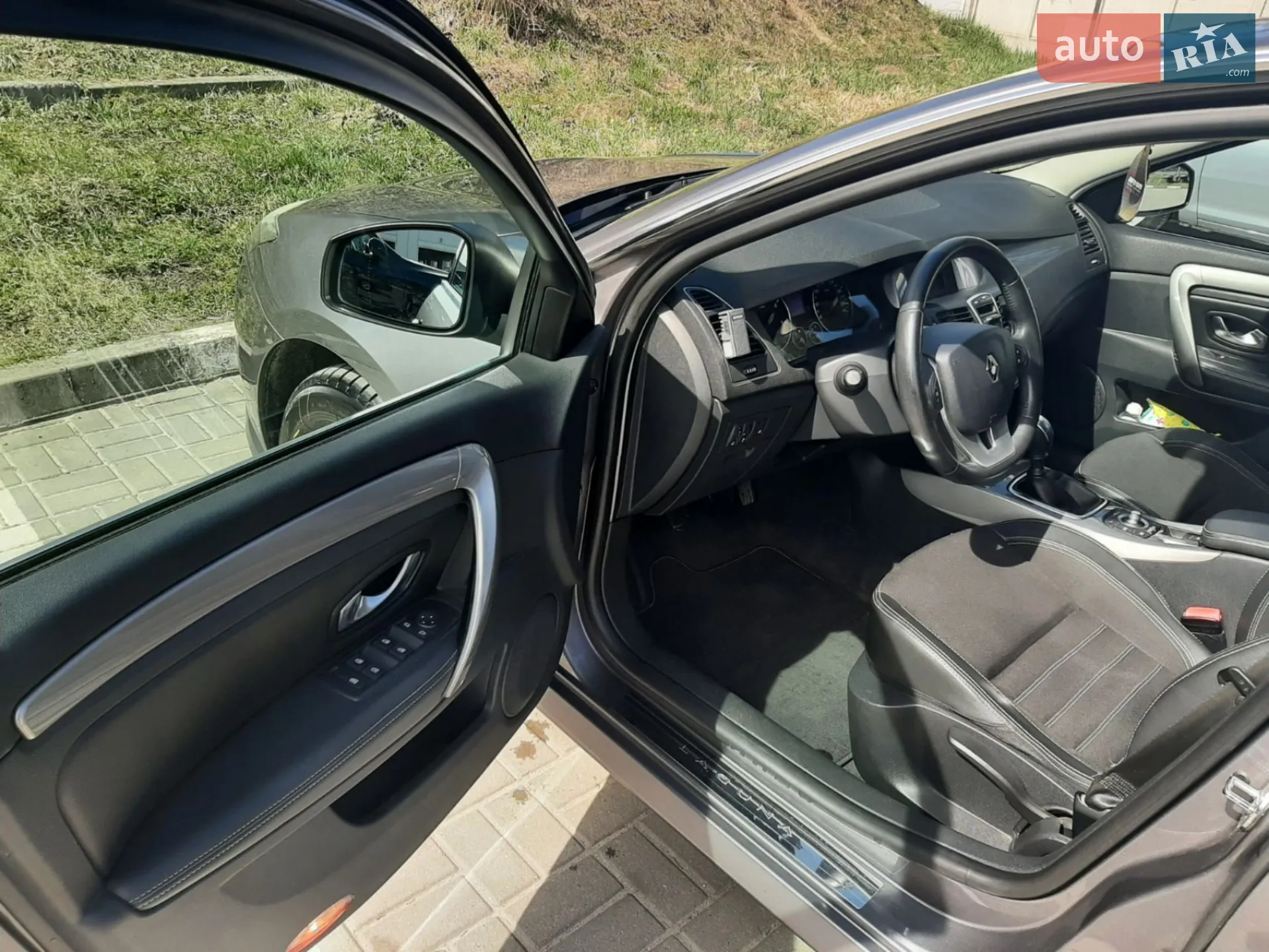 2012 Renault Laguna - мініатюра 18